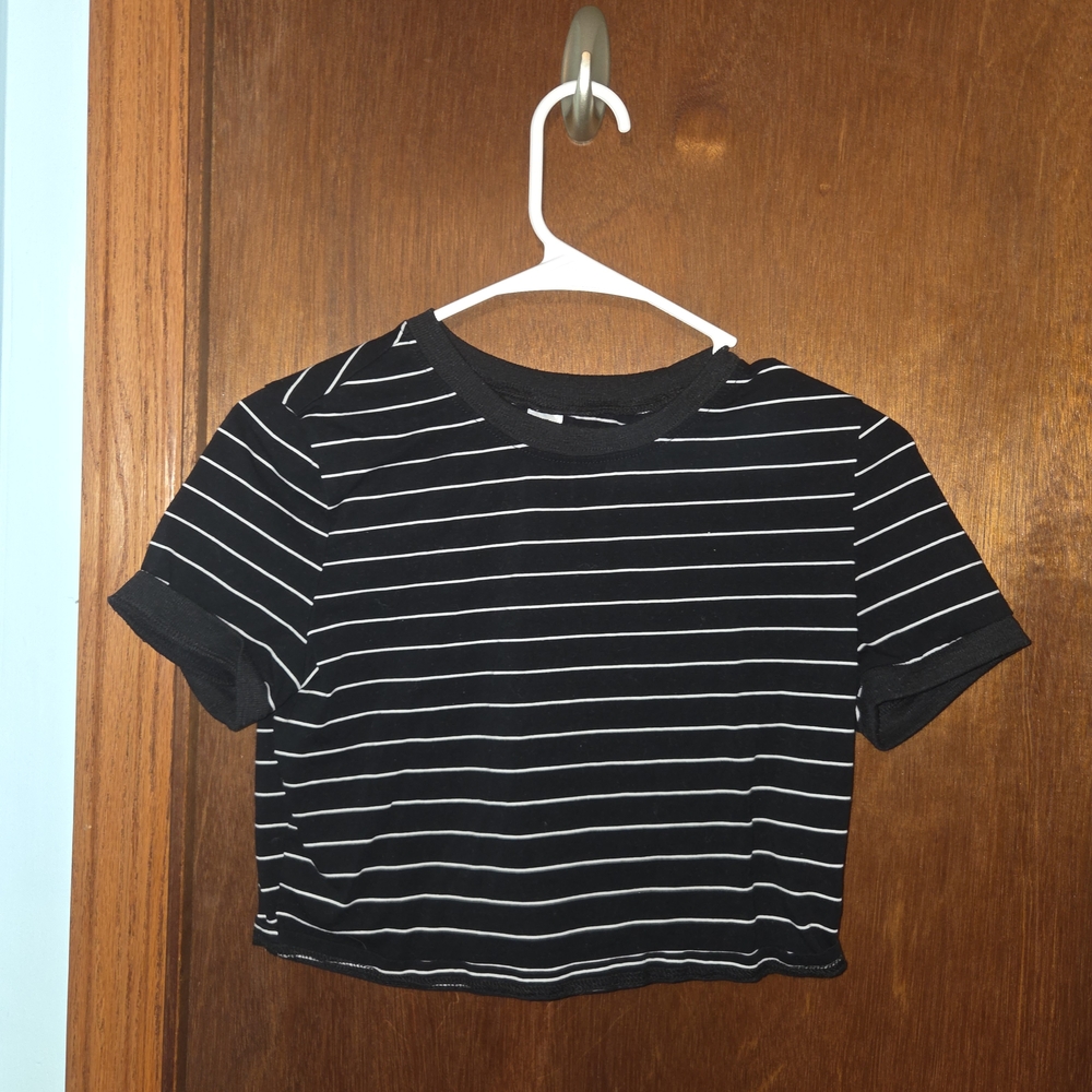 Black and White Striped Women's Crop Top